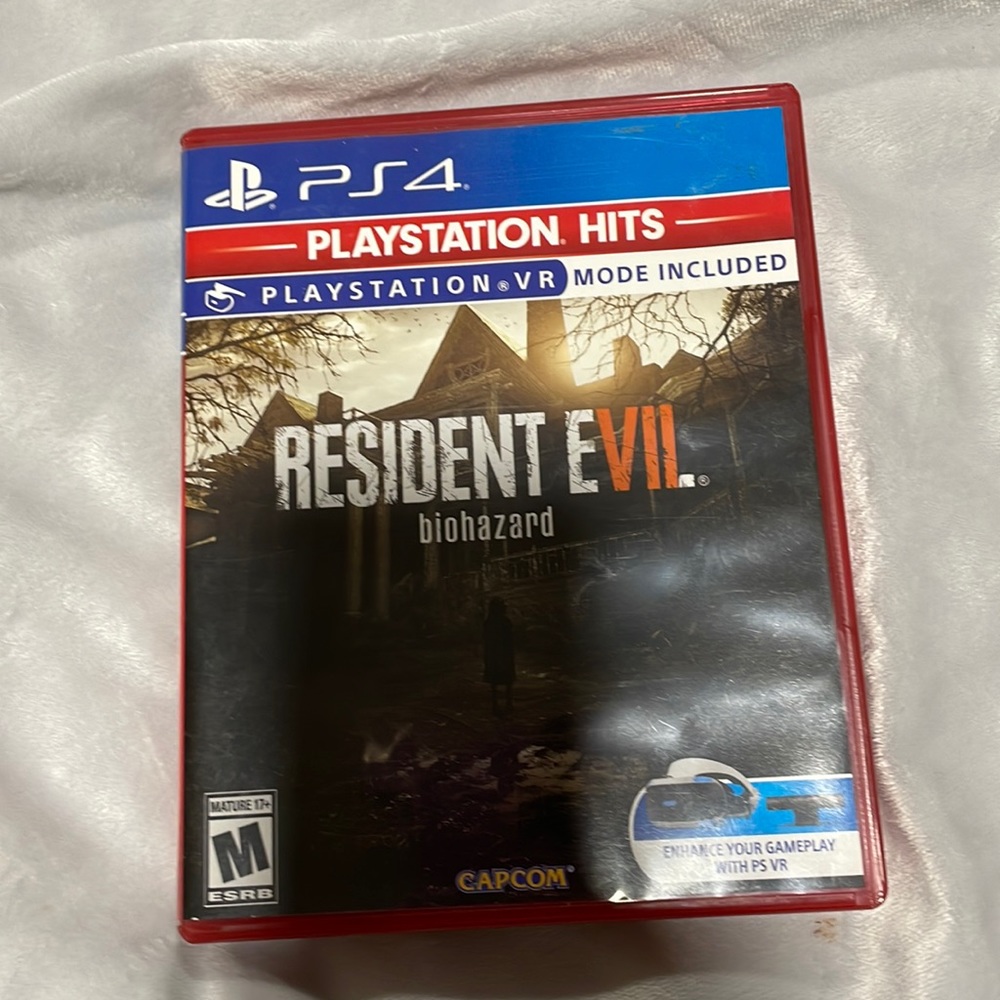 Resident Evil biohazard for PS4- VR mode included